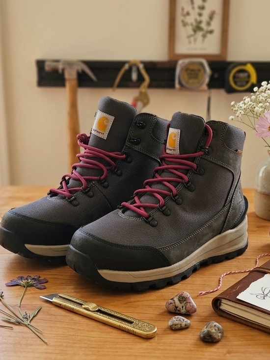 Carhartt Shoes - Carhartt Women's 6" Waterproof Soft Toe Work Boots Grey Pink Size 10 M